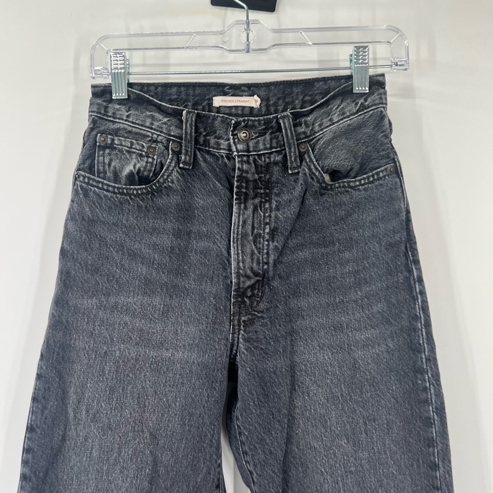 Levi’s Ribcage Straight Button Fly Jeans High Rise - Picture 2 of 7